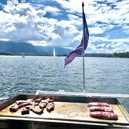 Båthotell Homeboat-bateau 4*