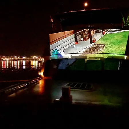 Homeboat-bateau 4*