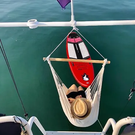 Homeboat-bateau