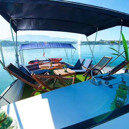 Homeboat-bateau Hotel na wodzie 4*