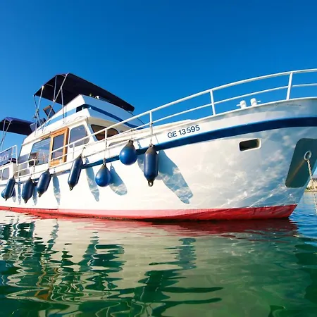 Homeboat-bateau 4*