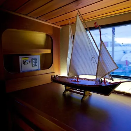 Hotel na wodzie Homeboat-bateau Genewa
